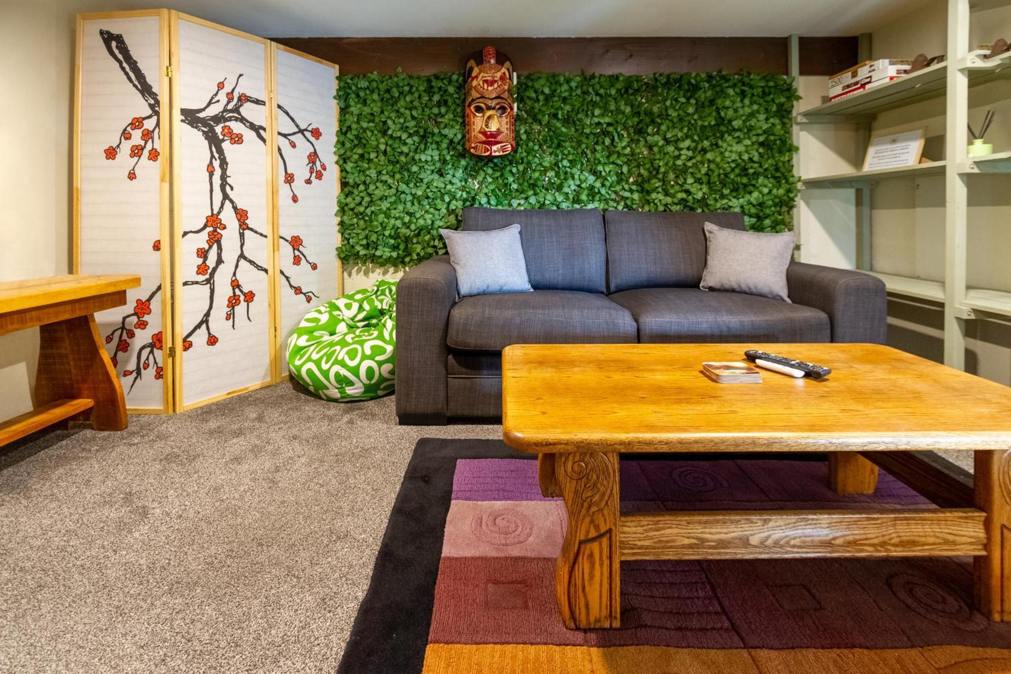 Sherwood Lodge 4-Bedroom Holiday Home With Spectacular Views Christchurch Exterior photo