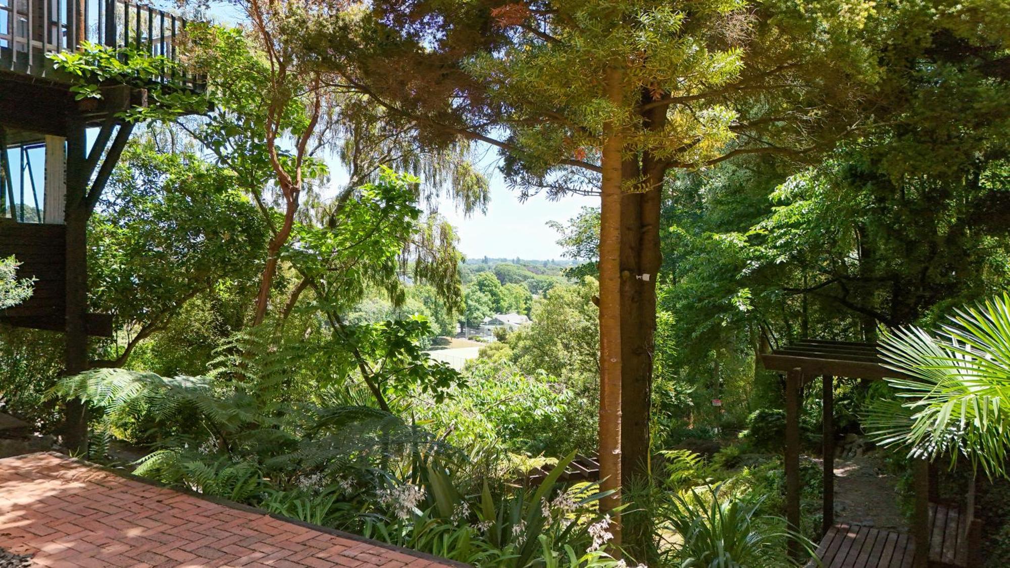 Sherwood Lodge 4-Bedroom Holiday Home With Spectacular Views Christchurch Exterior photo